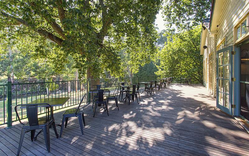 Oscar'S On The Yarra Hotel Warburton Bagian luar foto