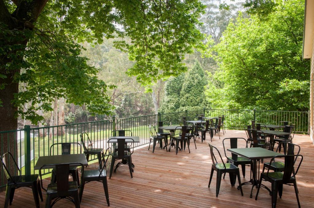 Oscar'S On The Yarra Hotel Warburton Bagian luar foto